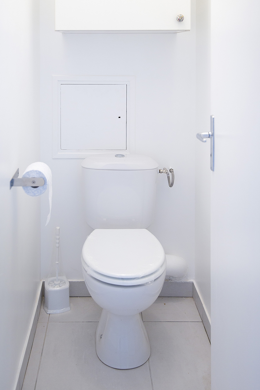 Rénovation complète pour concevoir un cabinet de toilette tendance